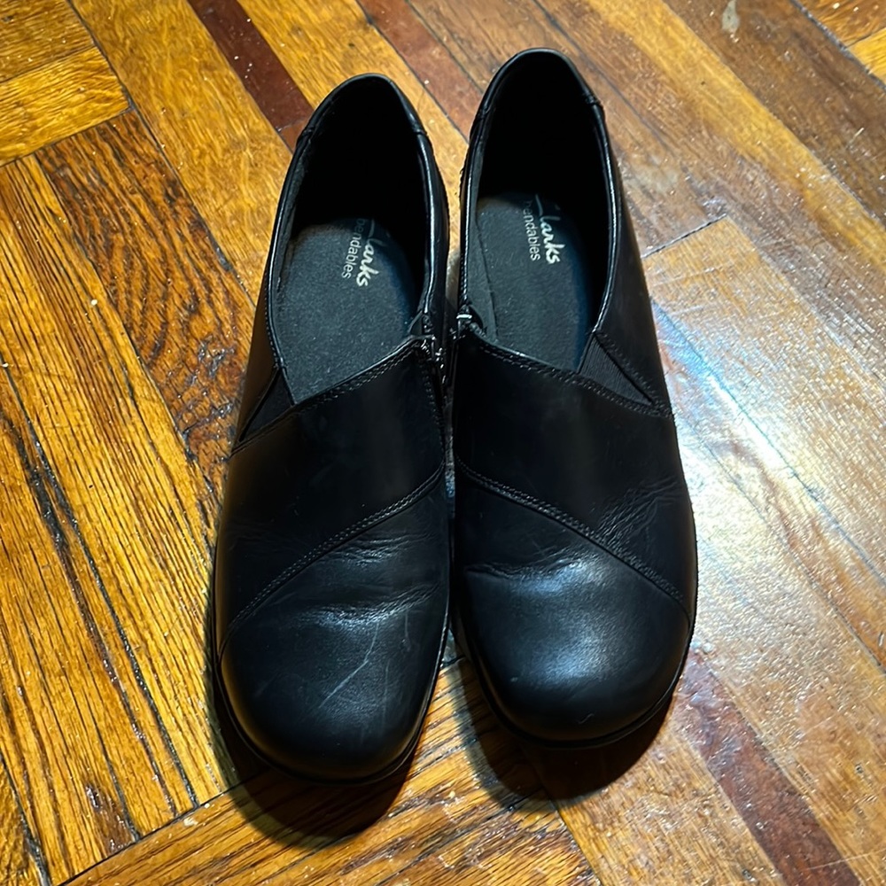 Clark’s size 10 women’s